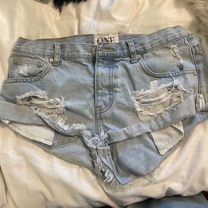 One teaspoon “bandits” jean shorts